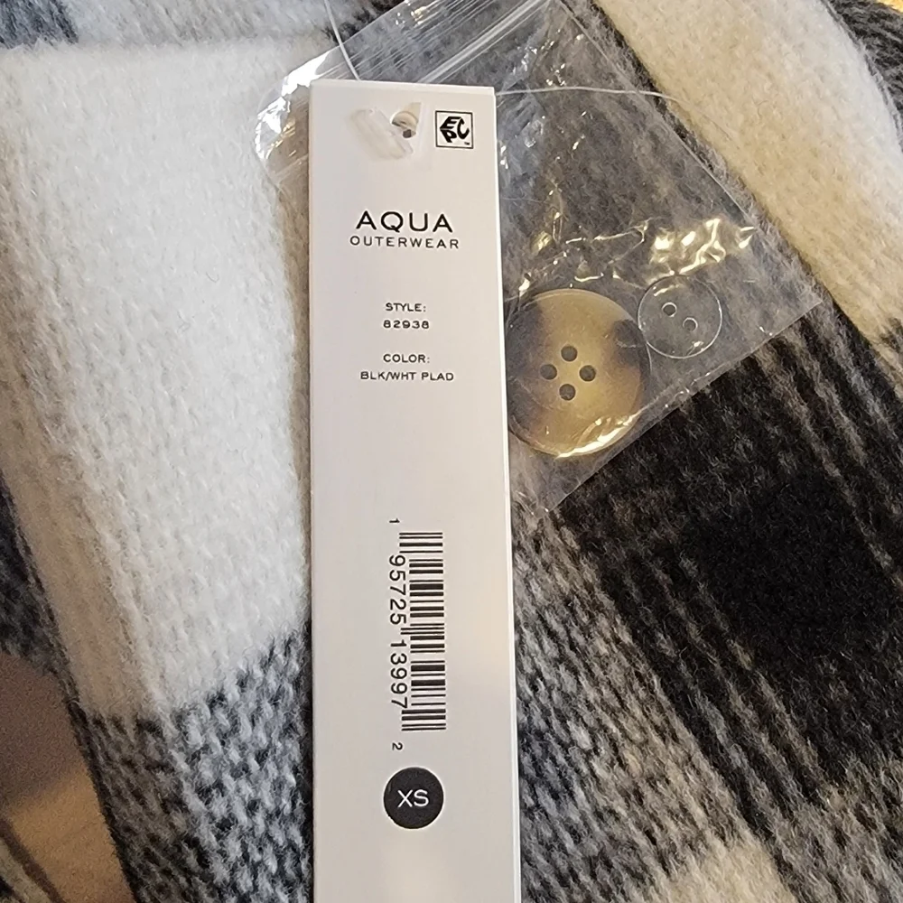 Aqua ships same